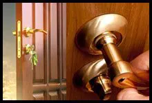 Golden Locksmith Services New Hyde Park, NY 516-283-5811 logo-image - abt-res-01